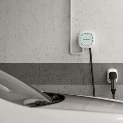 Зарядна станція Wallbox Pulsar Plus Type 2 22 кВт